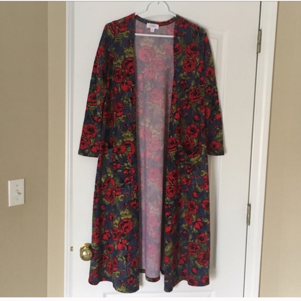 LuLa Roe Sm Sarah Cardigan red & blue roses